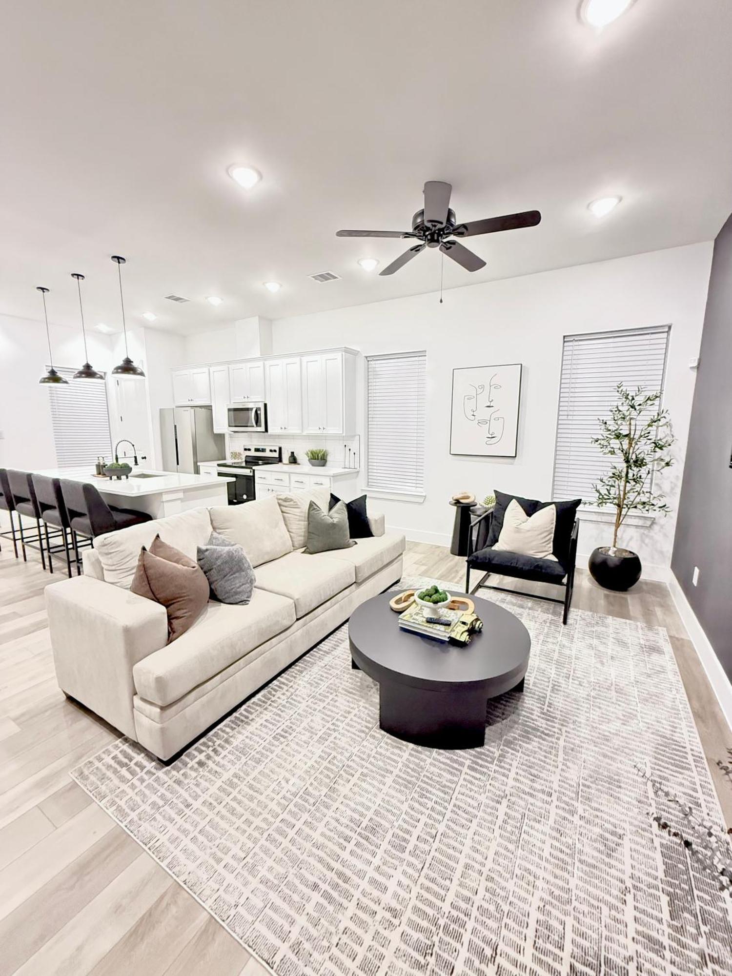 Hidden Haven Htx Unit A * Houston