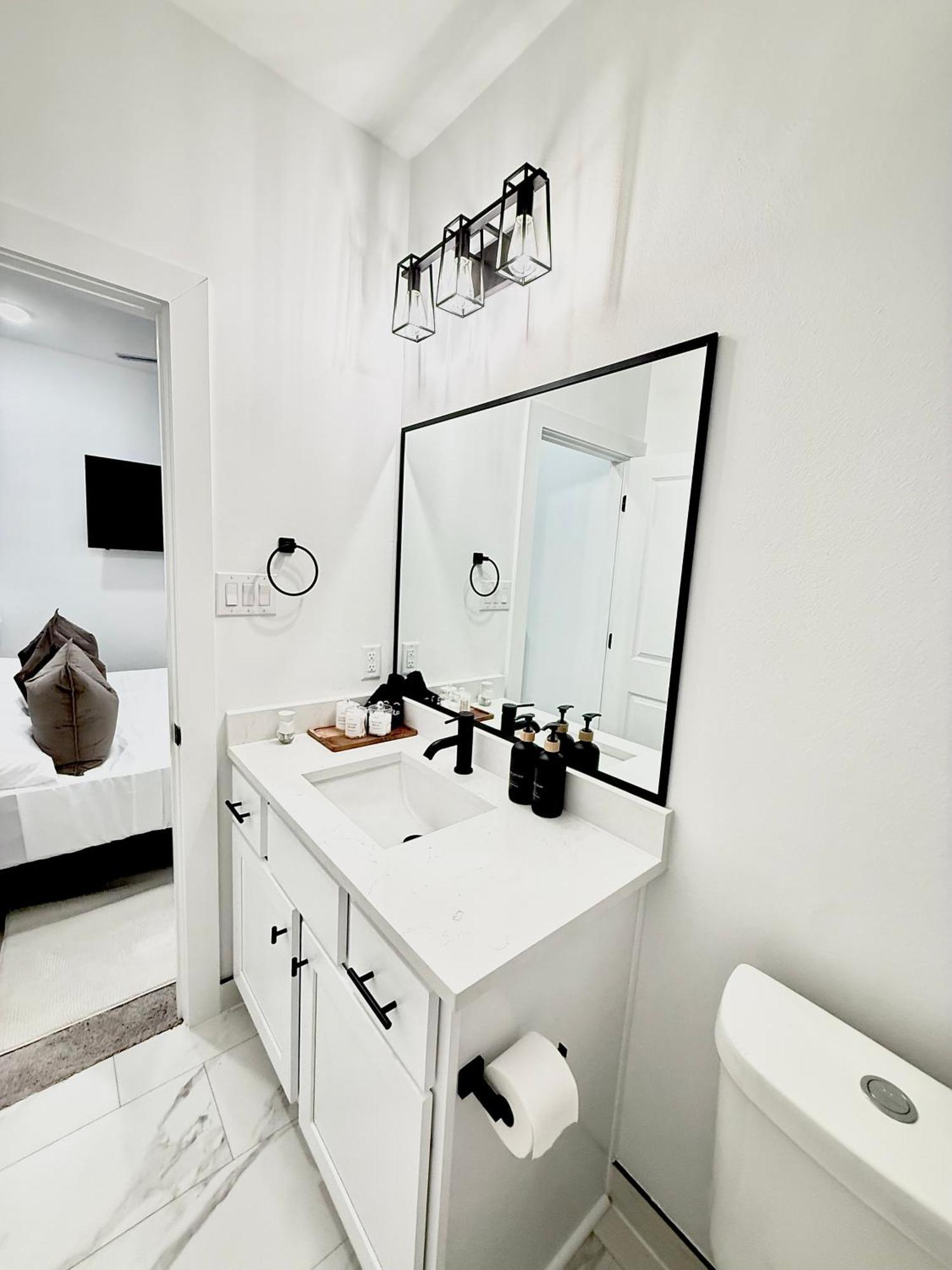 Hidden Haven Htx Unit A Holiday home